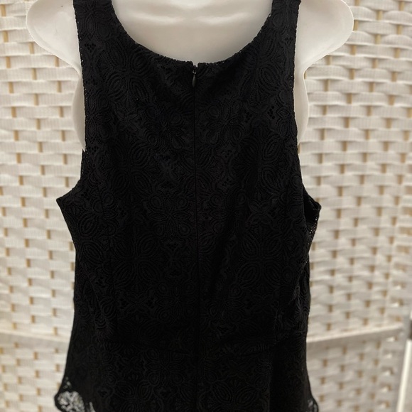 White House Black Market Black Camisole Blouse with Lace - Picture 5 of 6